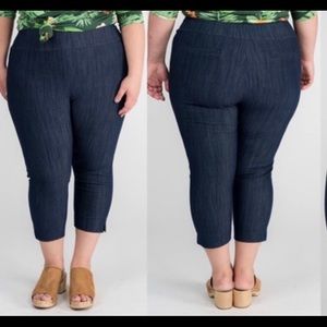 Agnes and Dora - darn denim Capri